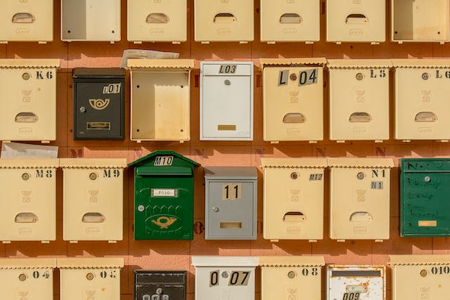 Post Adresse